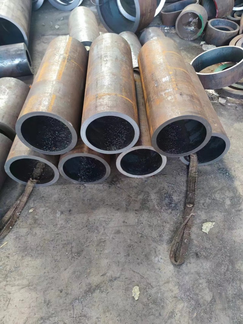 庆阳庆阳庆阳12Cr1MovG无缝钢管切割